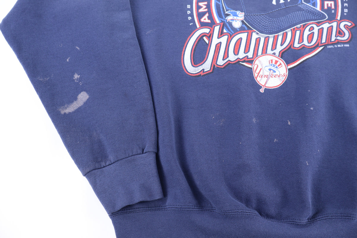 1998 New York Yankees Champions Sweatshirt product image 3