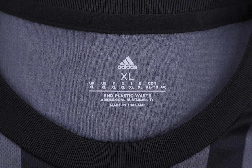 2022/23 Leeds United Soccer Jersey product image 3