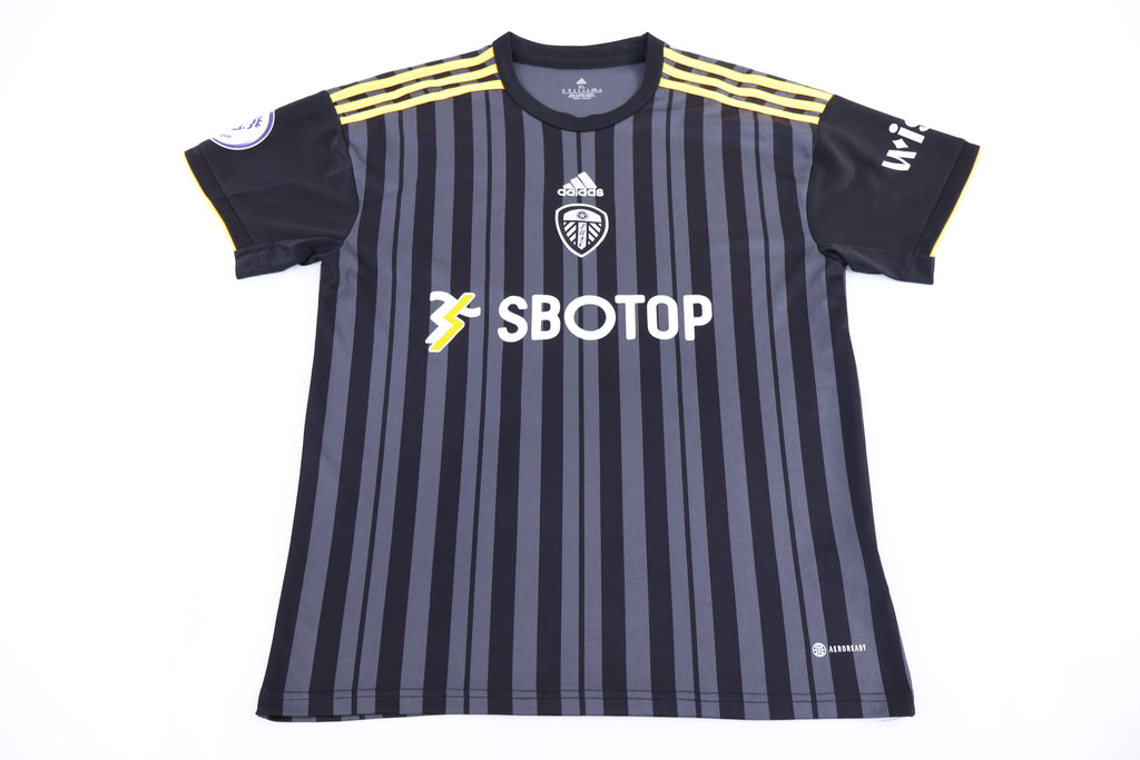 2022/23 Leeds United Soccer Jersey product image 1